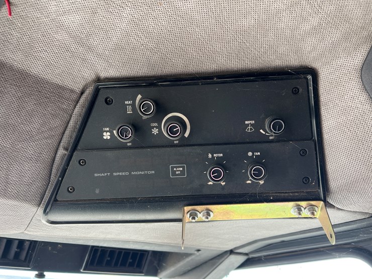 case-ih-1680-image-28