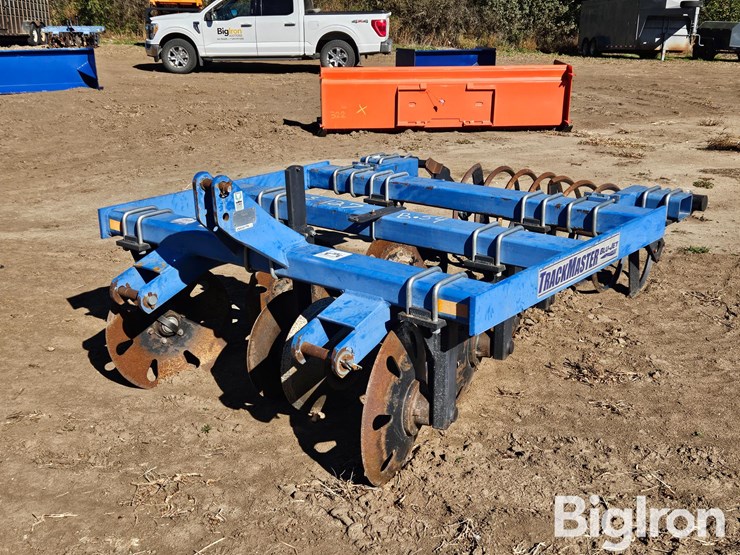 blu-jet-track-master-image-1