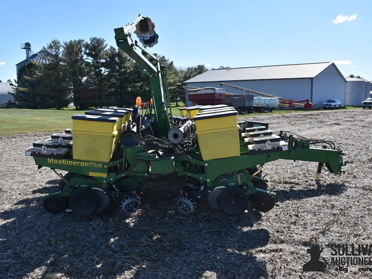 john-deere-1760-image-4