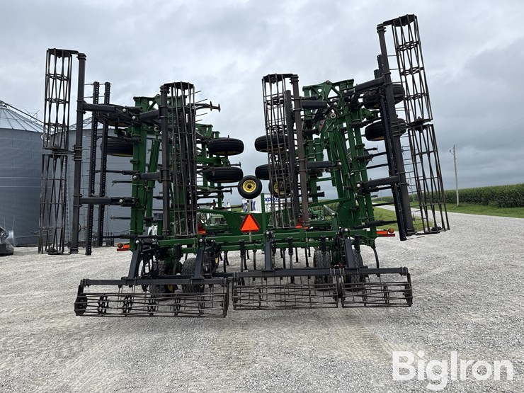 john-deere-2210-image-6