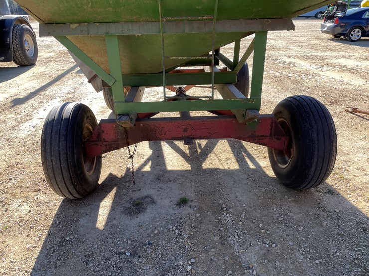 #5929-•-gravity-box-on-running-gear-image-25