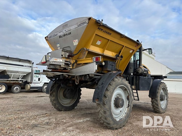 2014-ag-chem-rg1100-image-6