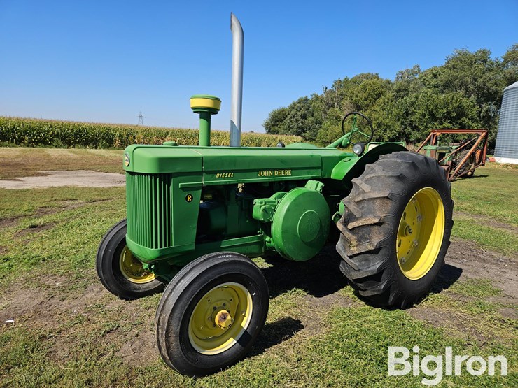 1949-john-deere-r-image-1