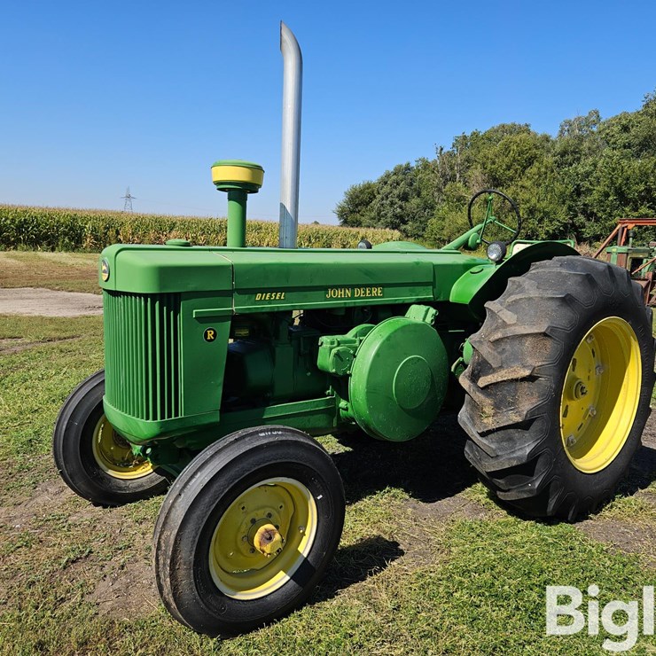 1949 JOHN DEERE R