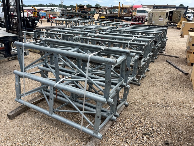 #2788-•-hek-tpm1600sd-electric-mast-climbing-work-platform/material-hoist-image-22