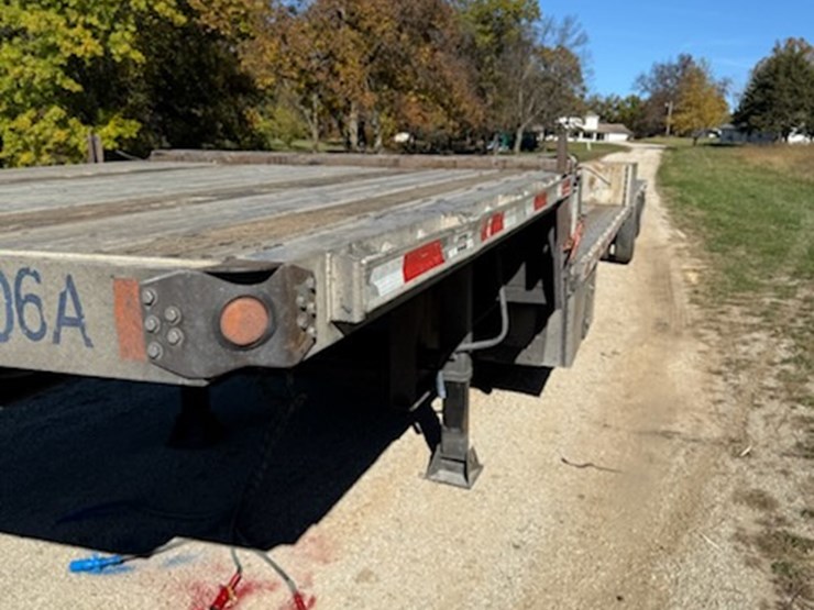 2008-fontaine-step-deck-image-2