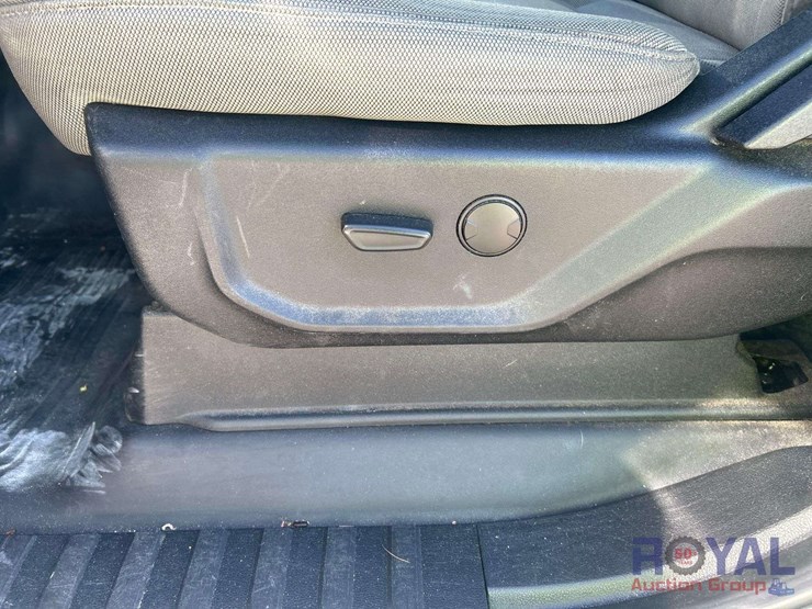 2019-ford-f150-image-17