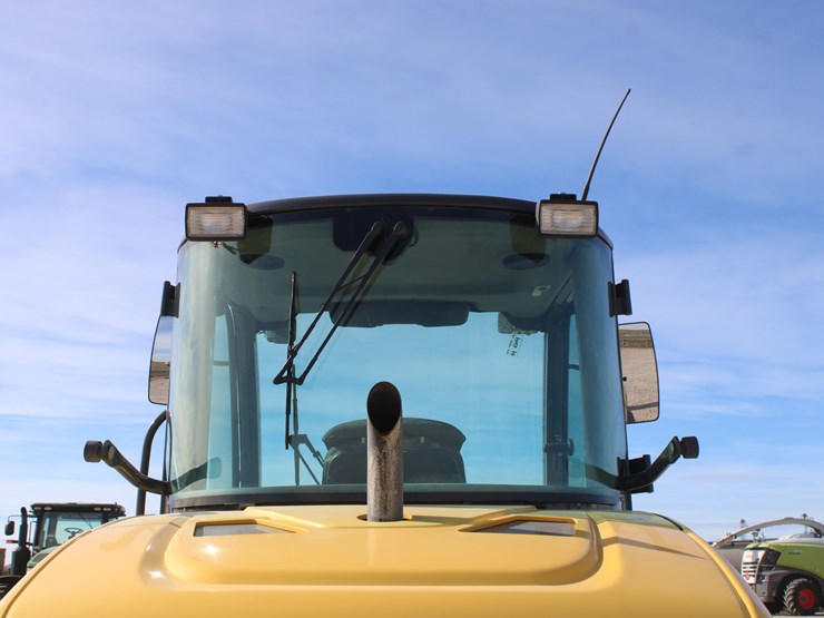 2021-new-holland-w80c-image-49