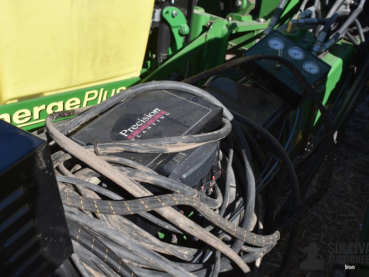 john-deere-1760-image-13