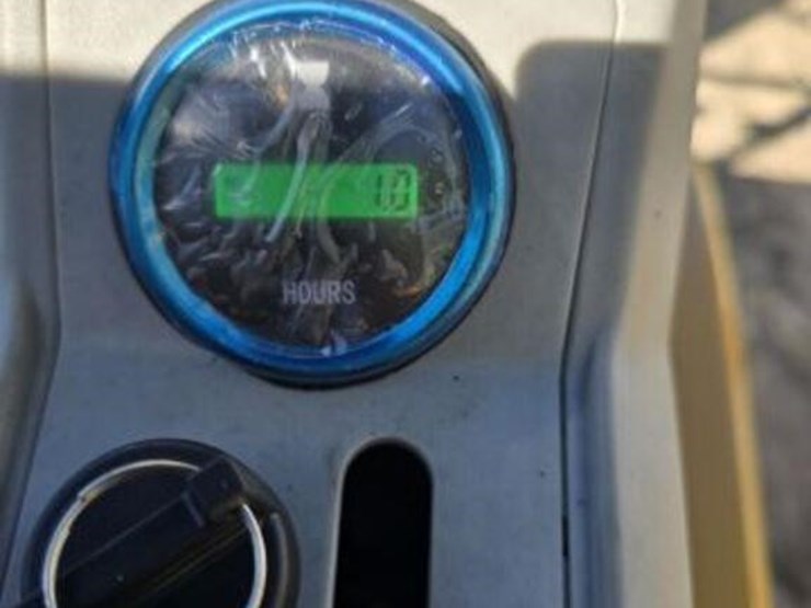 cfg-mini-excavator-qk18r-with-hydraulic-thumb-image-6