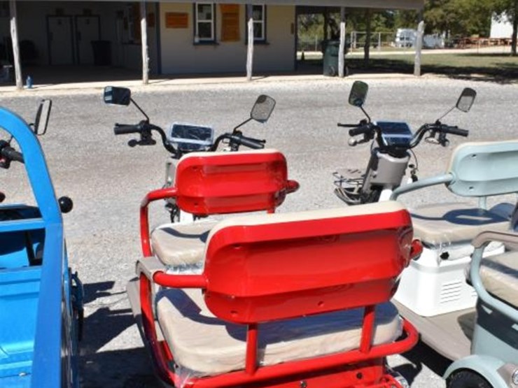 sdlanch-irgc40-electric-cart-(serial-#-h52zyf7txsa013845)-(k)-image-4