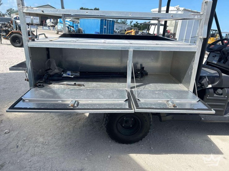 2017-kawasaki-mule-4010-image-16