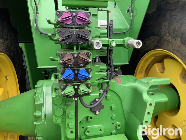 2015-john-deere-9570r-image-12