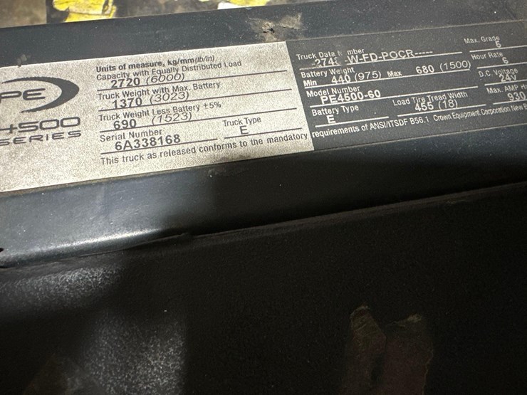 2015-crown-pe4500-60-image-3