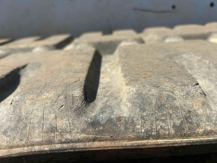 bobcat-t650-image-13