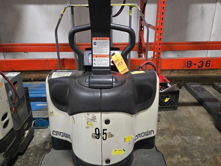 2018-crown-pe4500-60-image-4