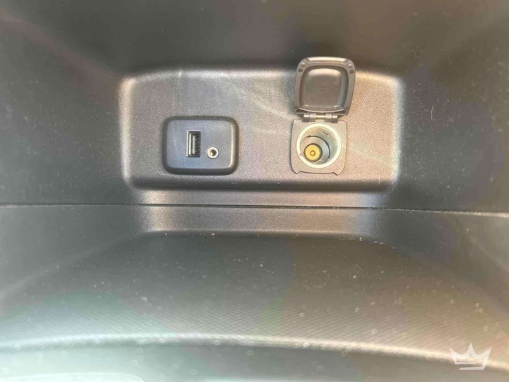 2018-chevrolet-equinox-image-17