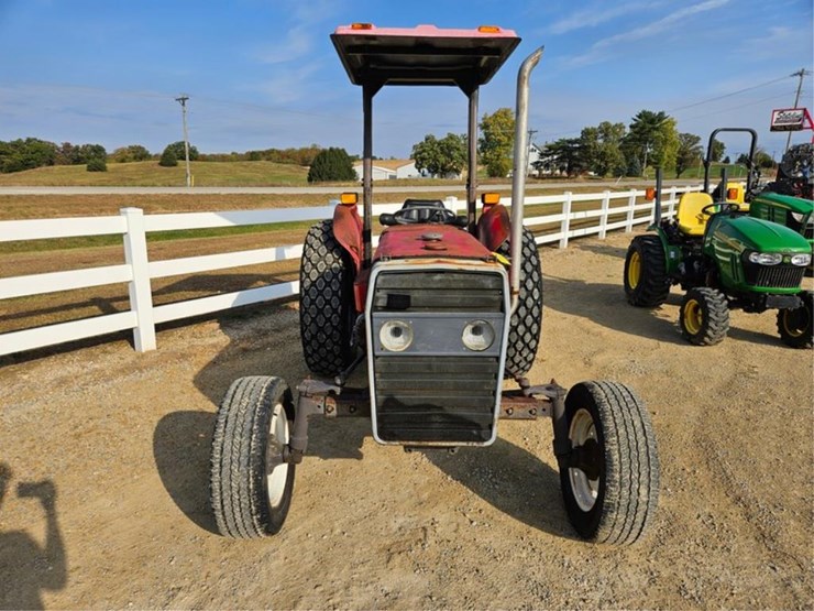 massey-ferguson-240-image-8