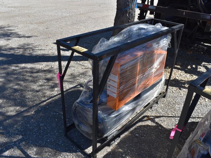 landhero-40-gallon-2-stage-air-compressor-(k)-image-1