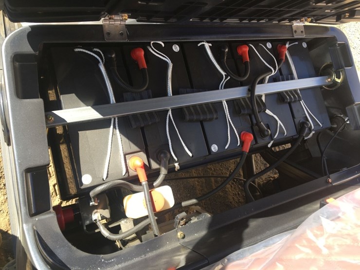 unused-2025-sd-lanch-sdlgc80-4-passenger-golf-image-7