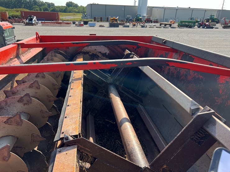 kuhn-knight-3120-image-8