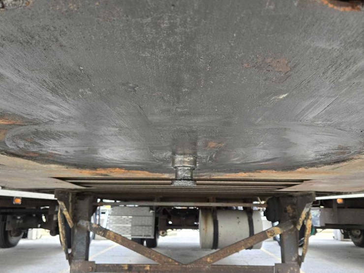 2012-great-dane-trailer-image-10