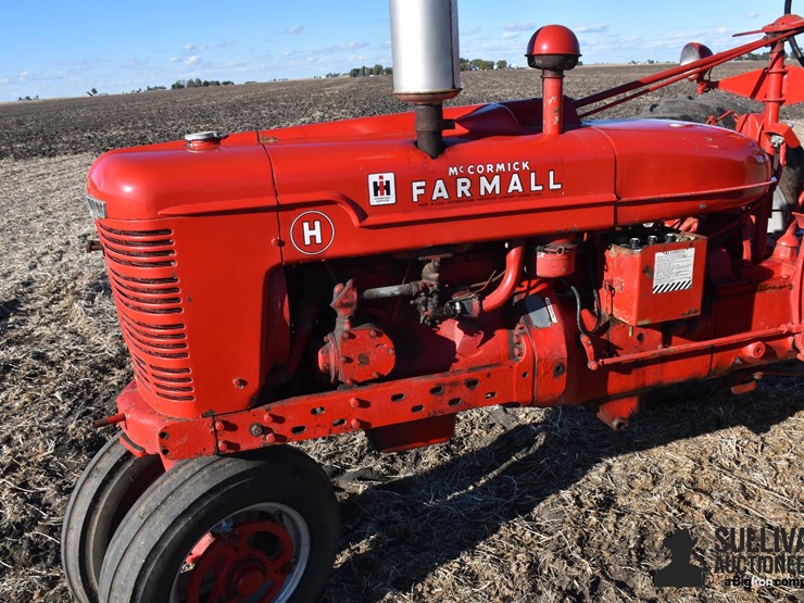 1946-farmall-h-2wd-tractor-image-11