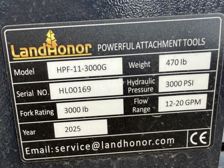 #121-•-heavy-duty-hydraulic-skid-steer-48"-forks-&-frame-image-3