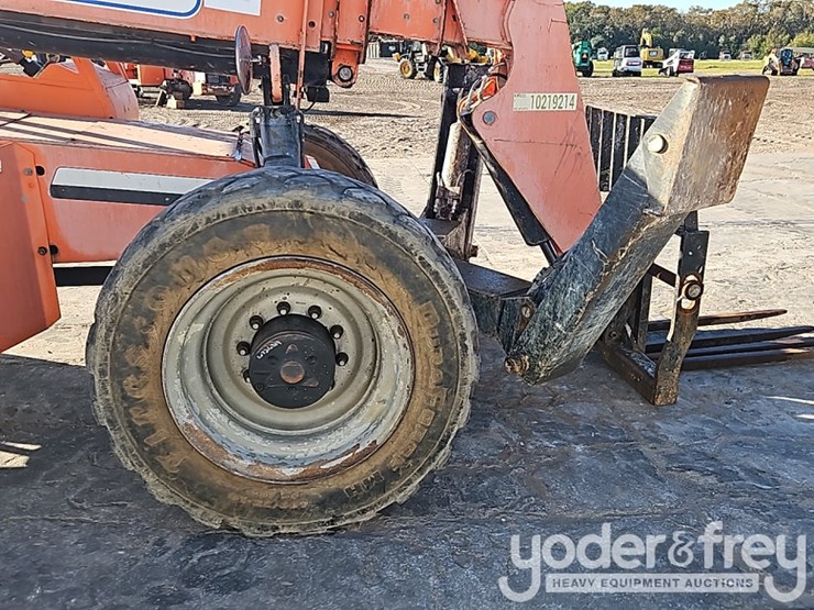 2014-sky-trak-10054-image-10