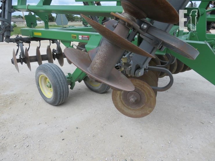 2004-john-deere-637-image-4