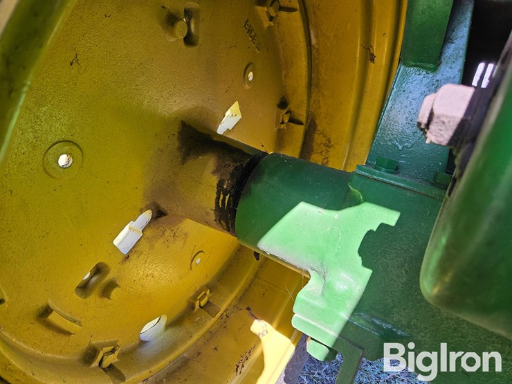 1949-john-deere-r-image-18