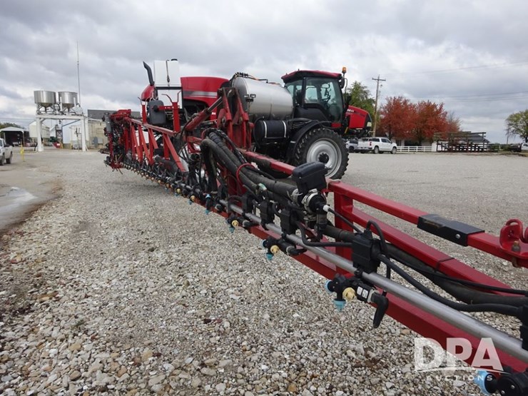 2019-case-ih-patriot-3340-image-45