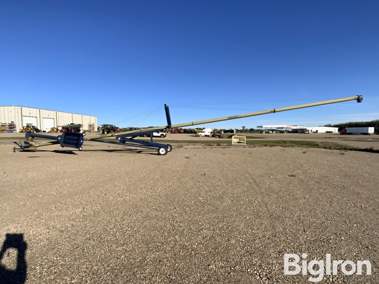 harvest-international-h1084xt-torpedo-auger-w/swing-hopper-image-8