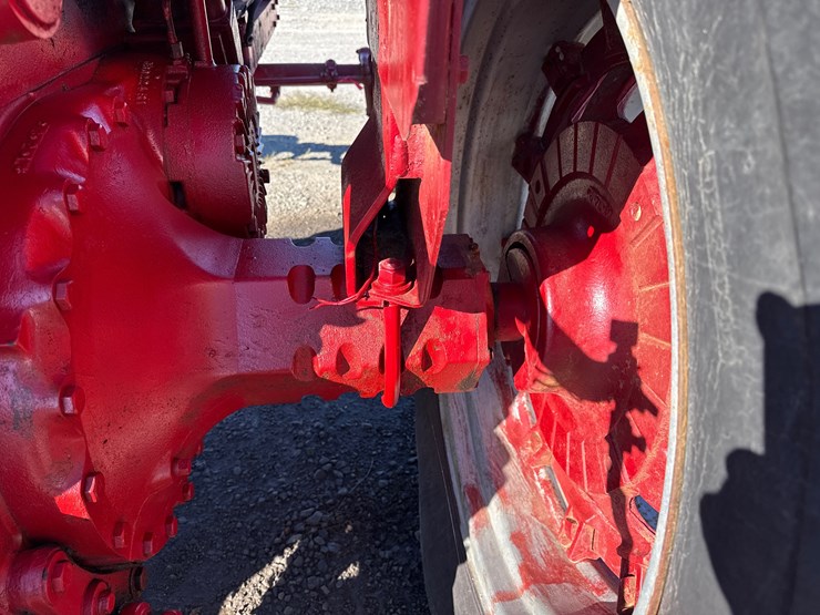 1965-international-706-image-12