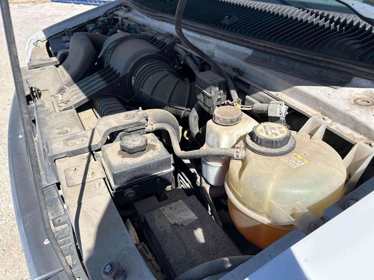 2007-ford-e350-image-7