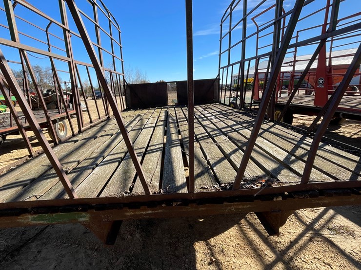 #5927-•-16'-hay-rack-image-13