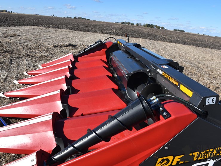 2022-drago-gt-6r30-corn-head-image-11