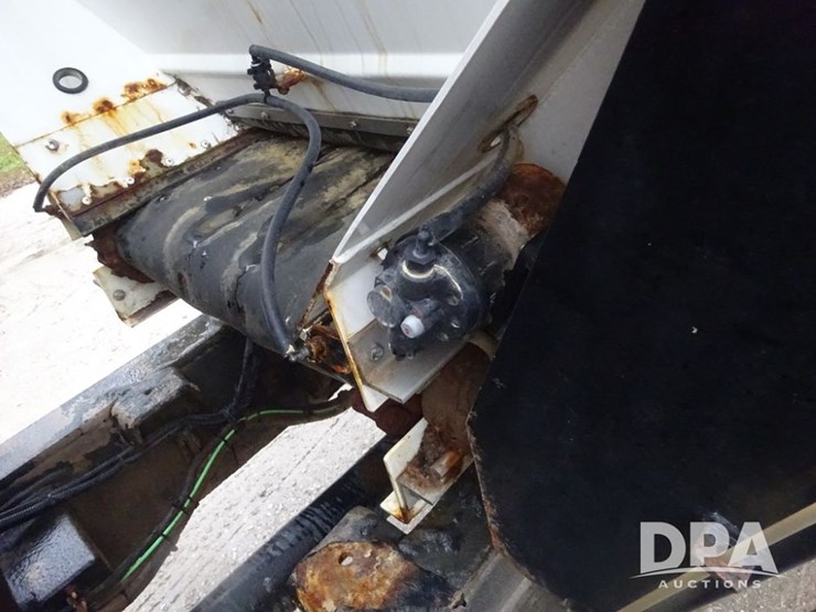 2009-case-ih-titan-3020-image-60