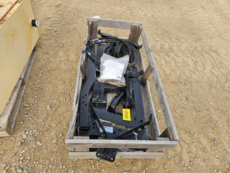 mahindra-2645-image-2