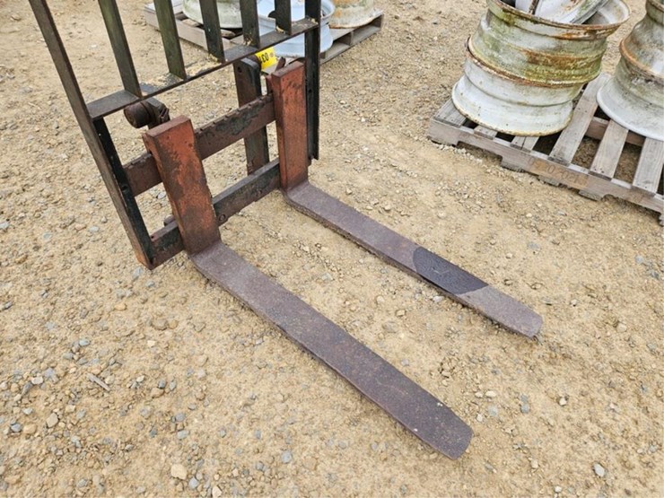 #3109-•-42"-pallet-forks-for-fork-lift-image-7