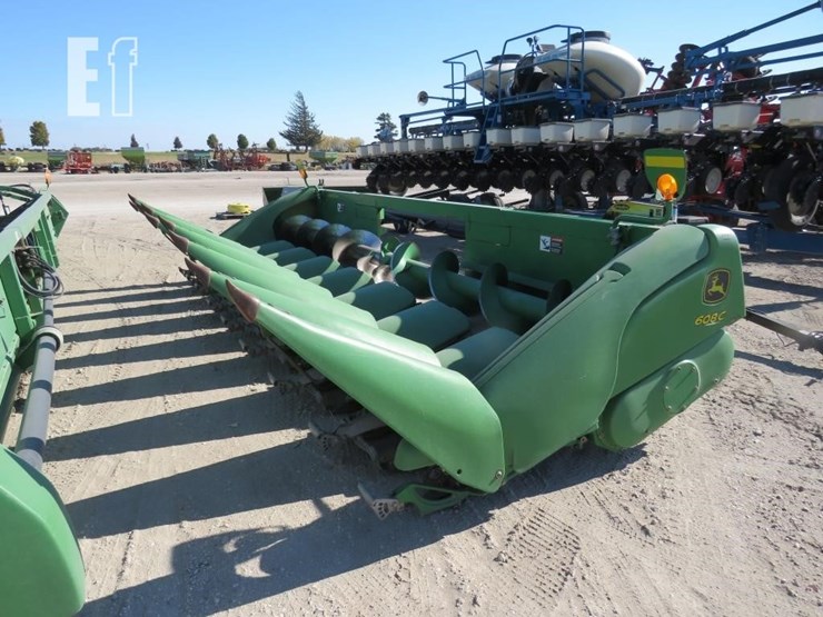 2009-john-deere-608c-image-3