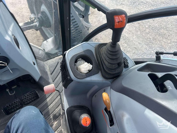 new-holland-ts6.120-image-15