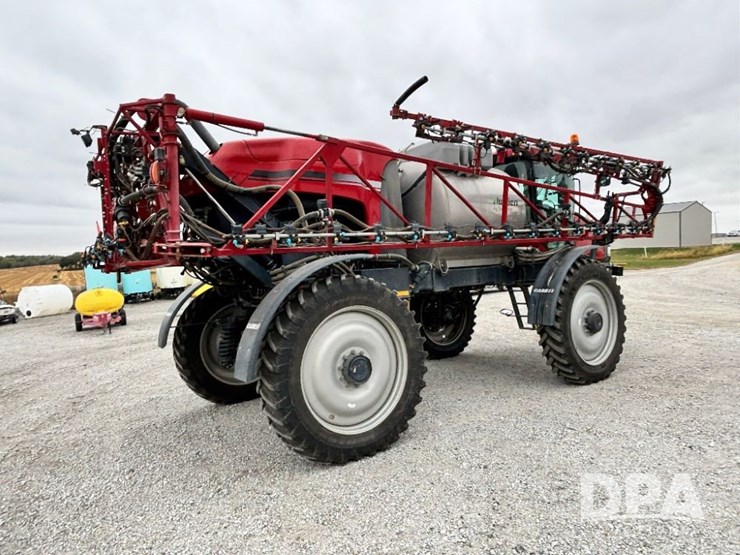 2019-case-ih-patriot-4440-image-10