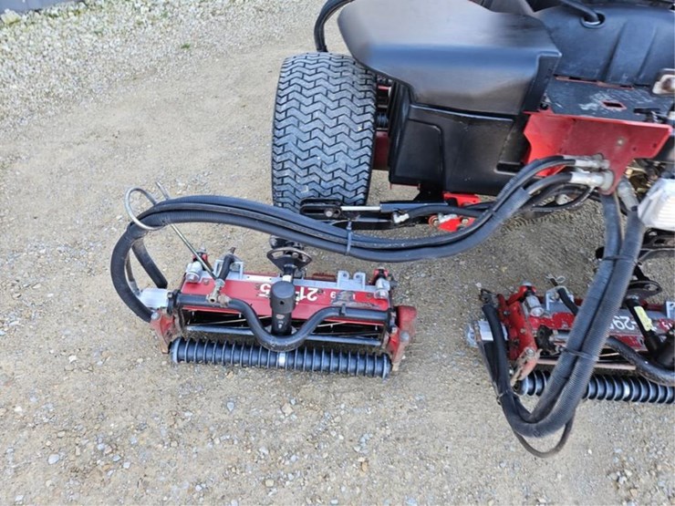 toro-reelmaster-5210-image-9