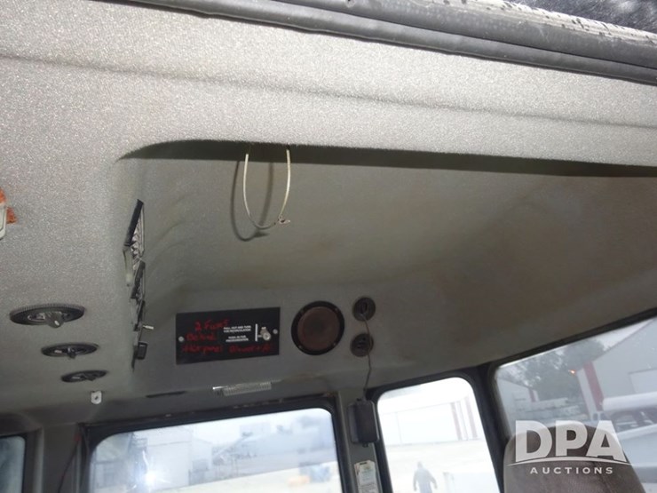 2000-new-leader-l3220-g4-image-61