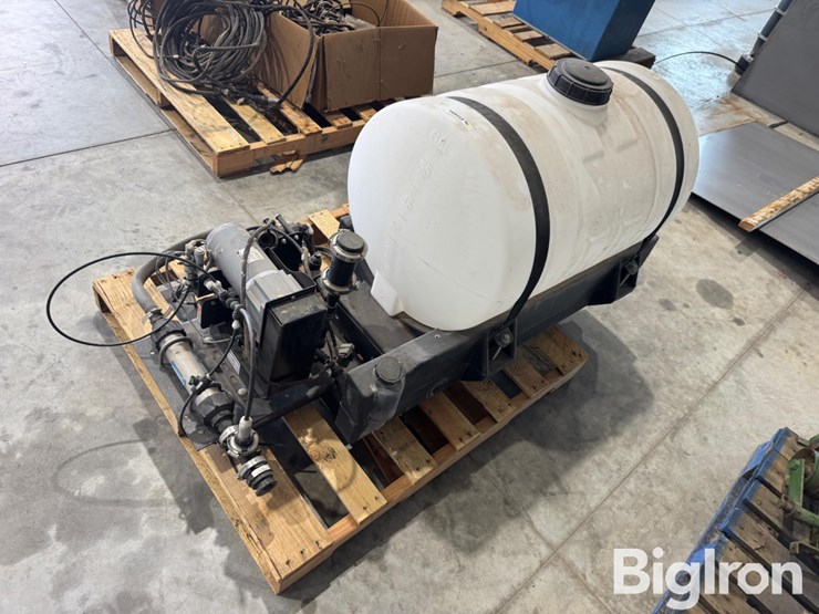 surefire-spartan-125-fertilizer-pump-&-tank-system-image-1