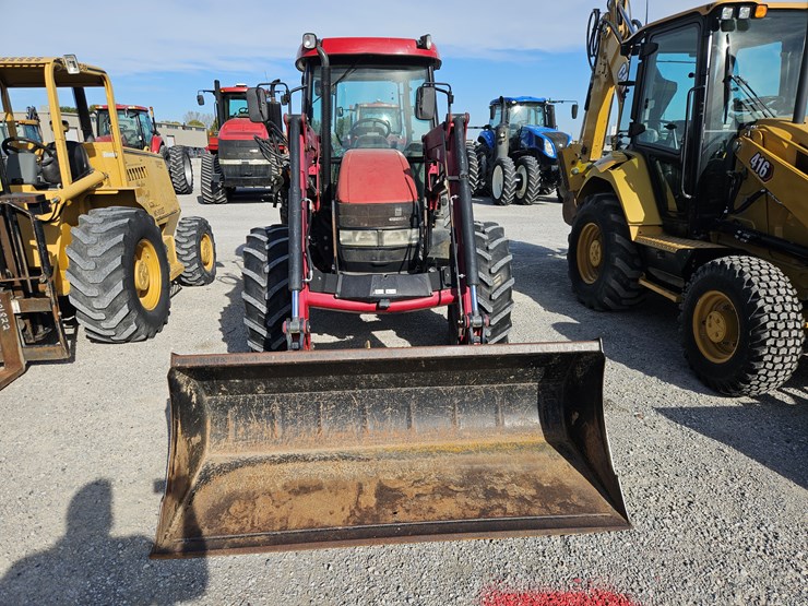 2009-case-ih-farmall-95-image-2