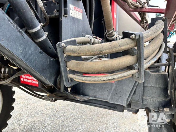2019-case-ih-patriot-4440-image-60