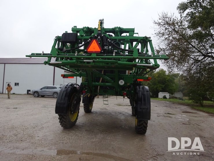2015-john-deere-r4038-image-25