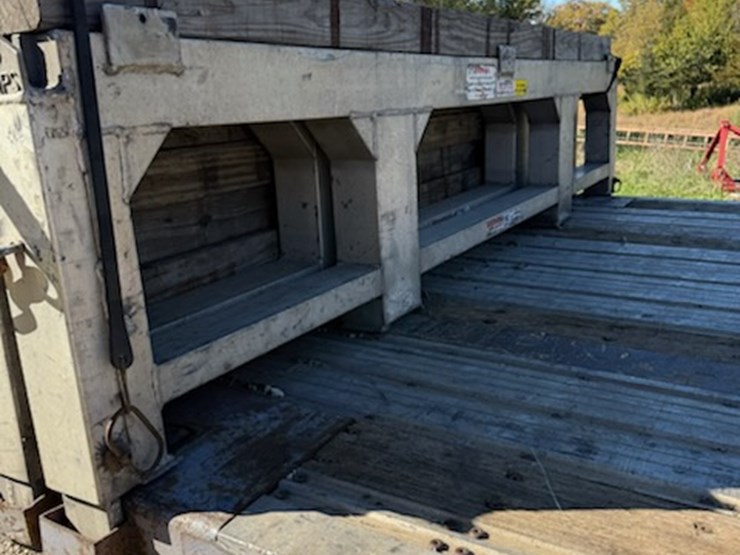 2008-fontaine-step-deck-image-23